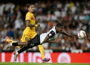 开云体育APP下载-巴伦西亚客场失利，冲击前四名受挫