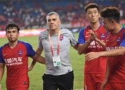 开云官网-广州恒大客场战平重庆斯威