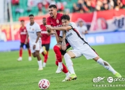 开云APP-关于热火中流，多次反超对手取得胜利的信息