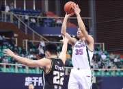 开云体育APP下载-关于青岛队绝杀灰熊，陶汉林状态火热的信息