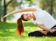 开云体育下载-跨时空的篮球传奇，当湖人击败辽宁队，哈登如何成为关键先生？