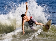 开云体育直播-沙漠与赛道的双重征服，当新疆队踏平火箭，F1街道赛燃爆唯一焦点战