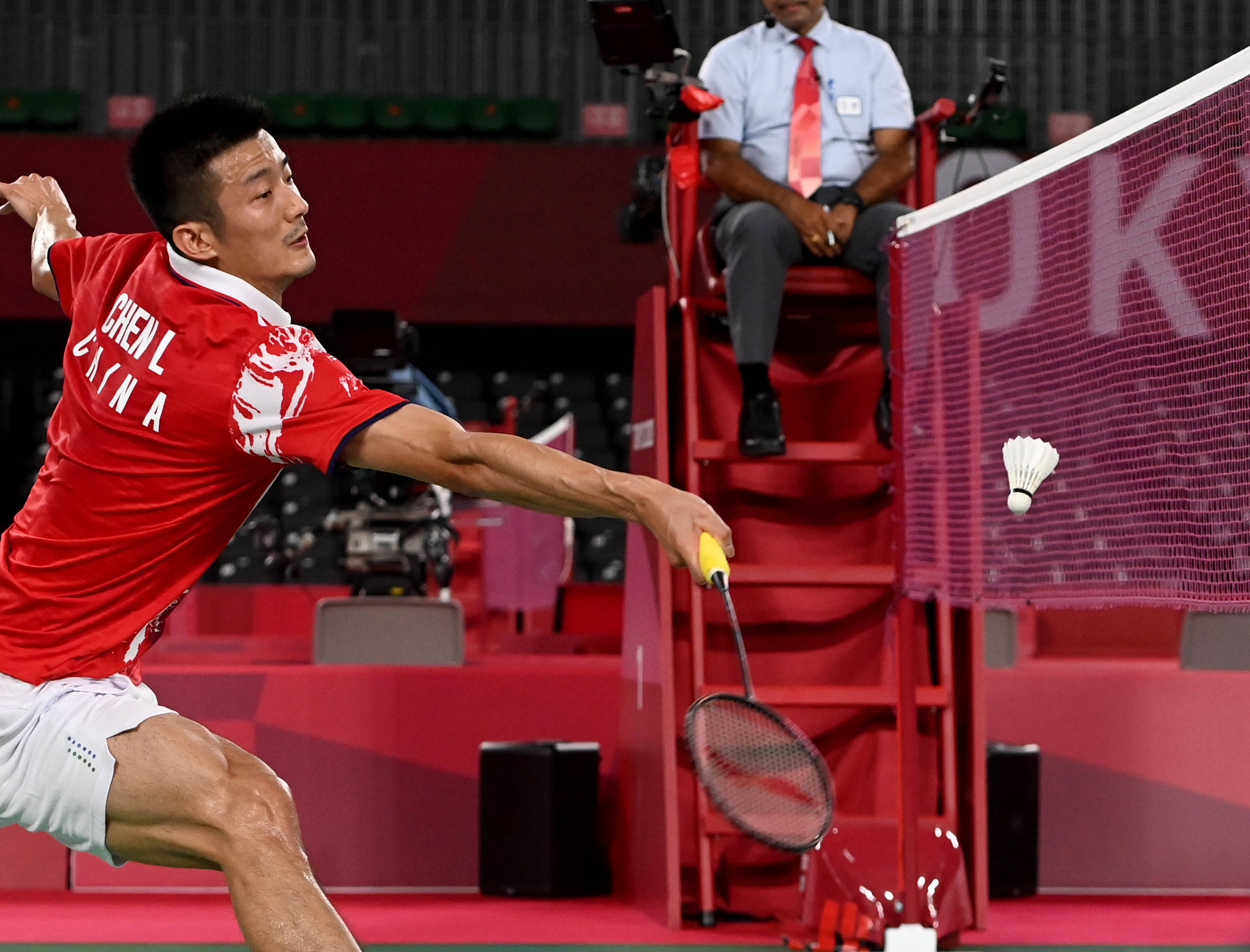 印尼羽毛球队轻取中国羽毛球队,谌龙绝境逆转的简单介绍 印尼羽毛球队轻取中国羽毛球队,谌龙绝境逆转的简单介绍