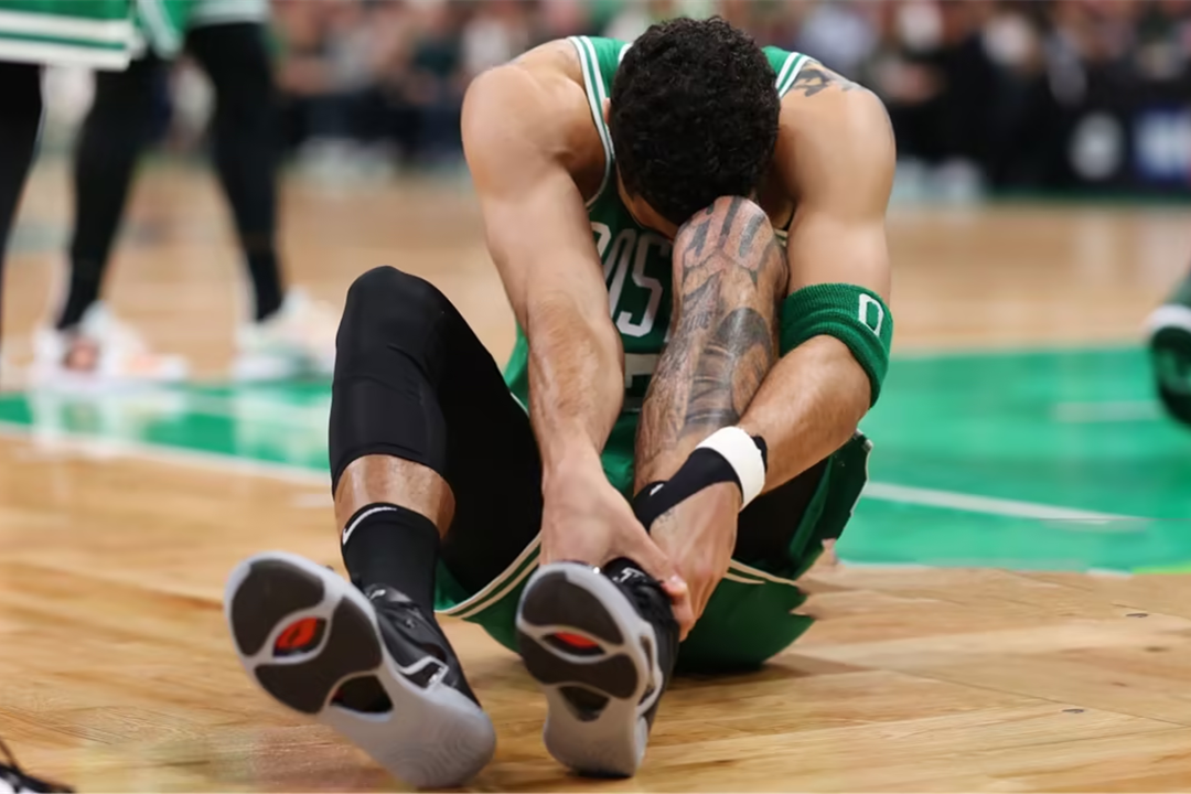 马刺翻盘广州队，塔图姆高光表现的简单介绍