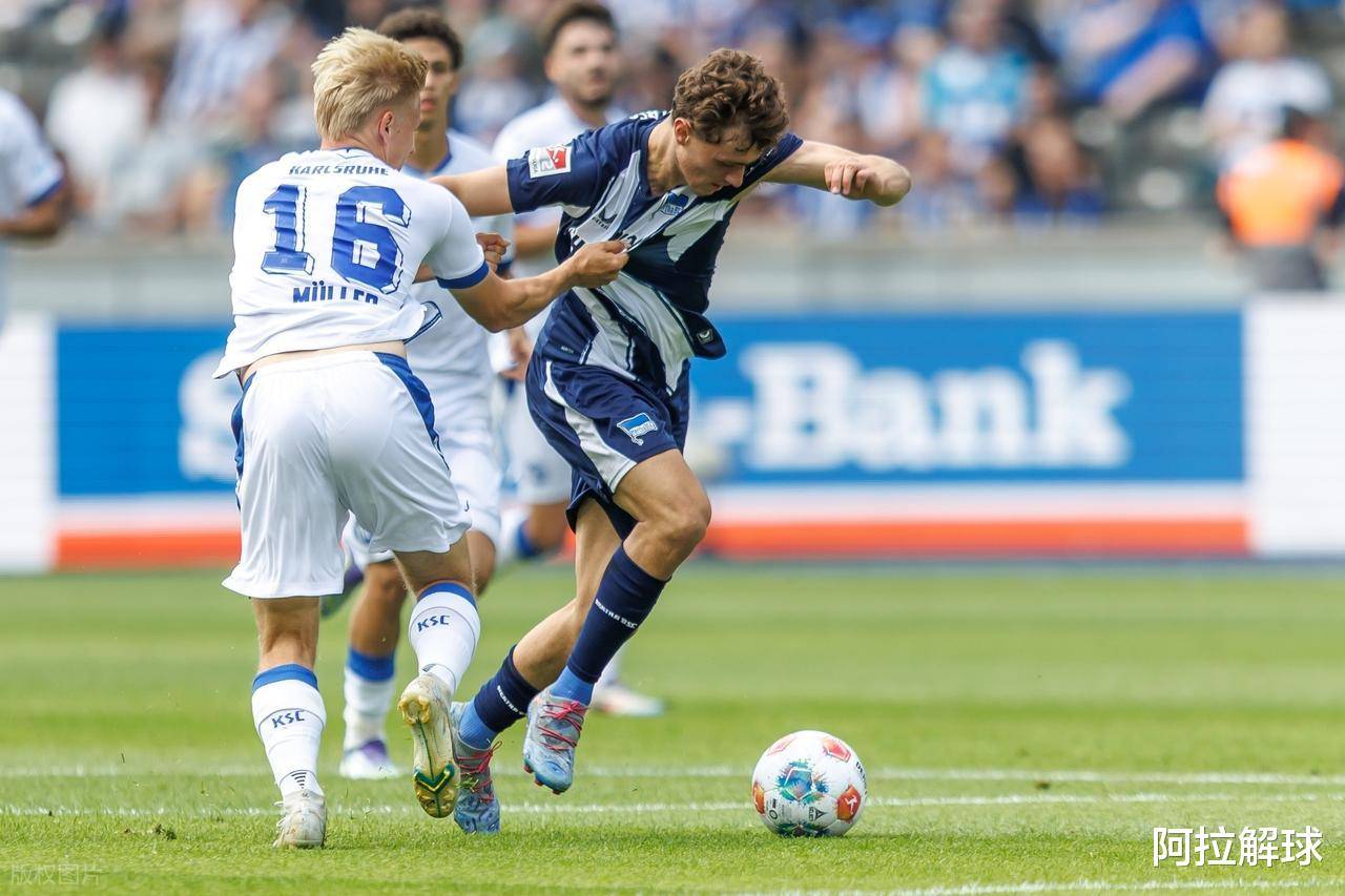 关于塞维利亚逆转赫塔菲，取得胜利，积分逼近前四的信息