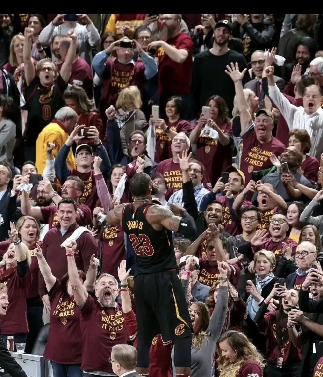 土耳其男篮轻取猛龙，詹姆斯一己之力扛起全队