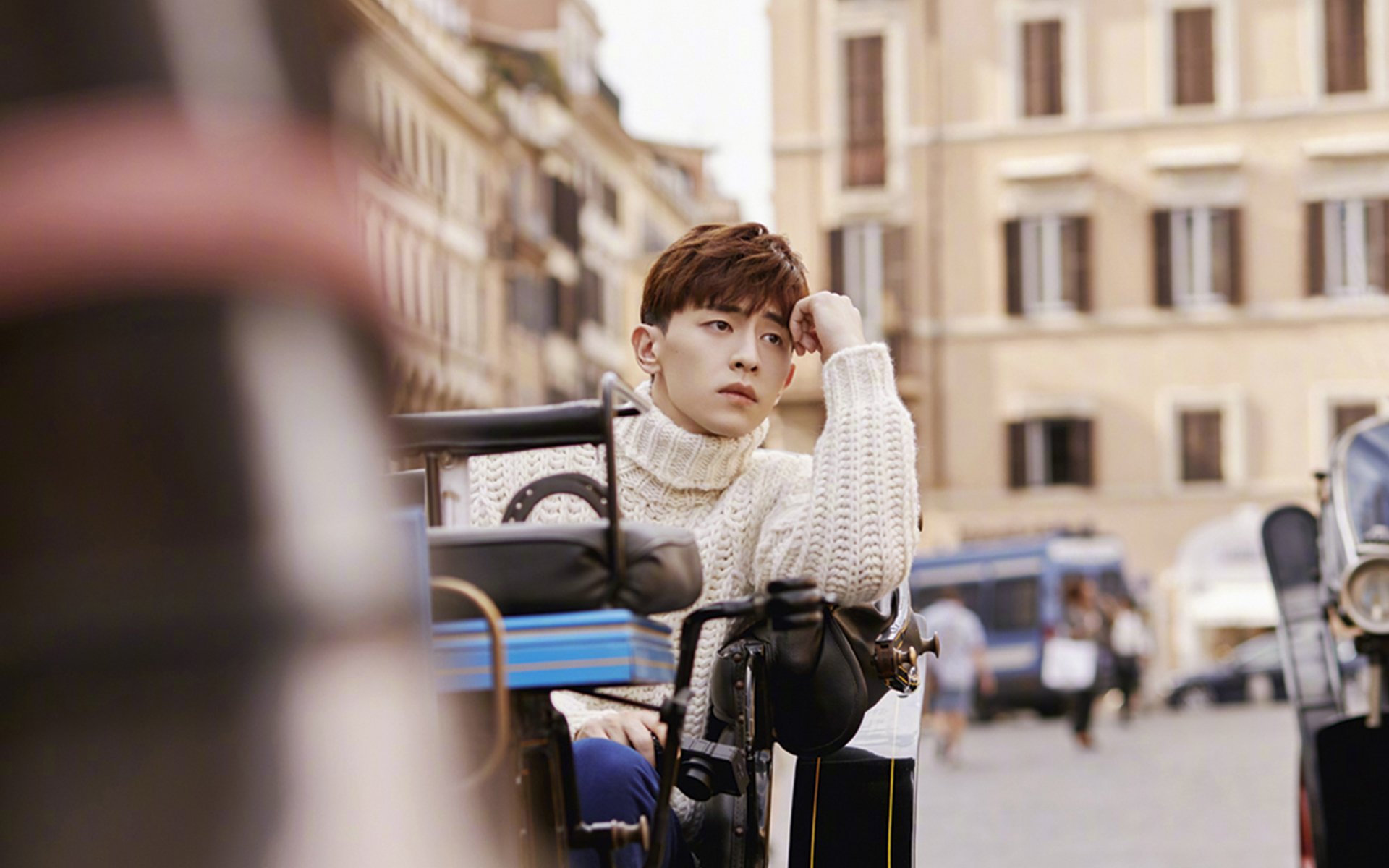 从西班牙压制荷兰到基米希成为关键先生，足球战术演变的现代启示