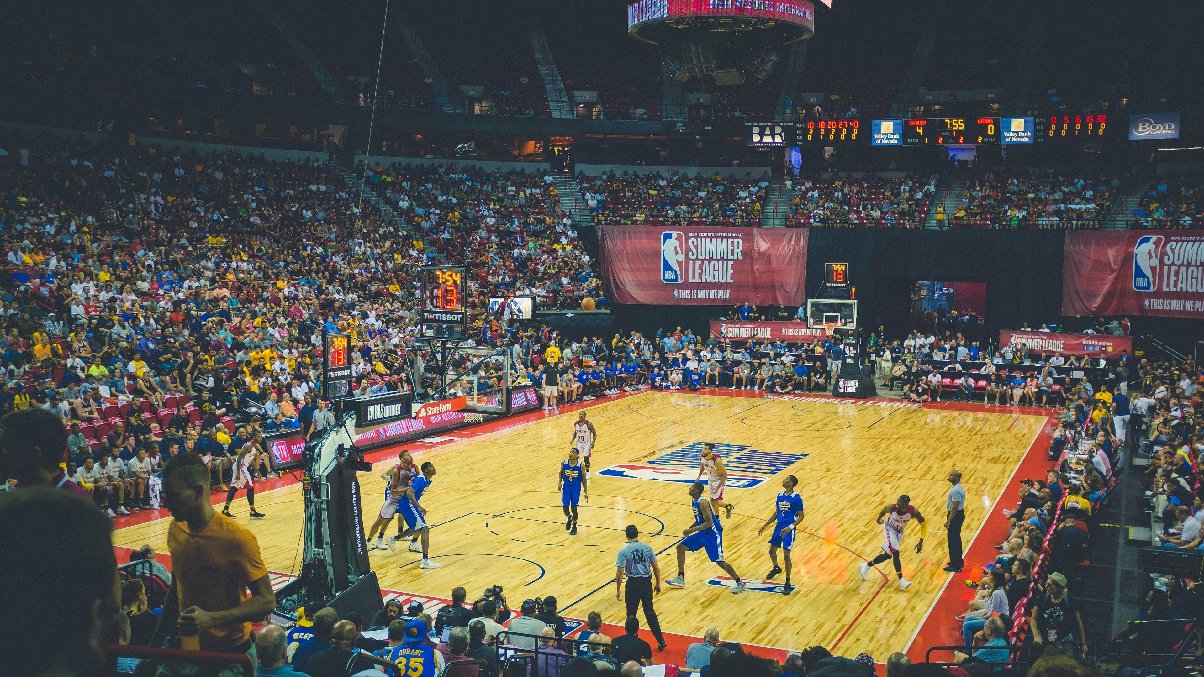 锡安关键球定乾坤，山西队跨洋挑战快船虽败犹荣