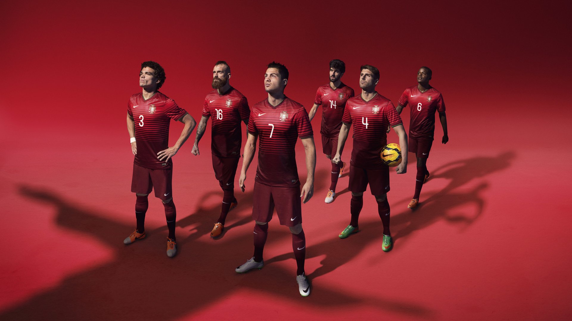 波斯铁骑困于无形之网，奥亚尔萨瓦尔如何用无解定义现代足球的终极对决